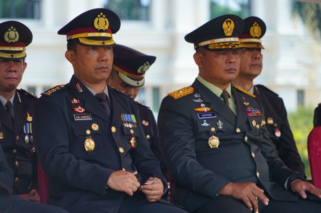 Komandan Korem 042/Gapu Brigjen TNI Supriono, S.IP., M.M., menghadiri upacara peringatan Hari Kesaktian Pancasila di Lapangan Kantor Gubernur Jambi, Sabtu (1/10/2022)./FOTO : Istimewa