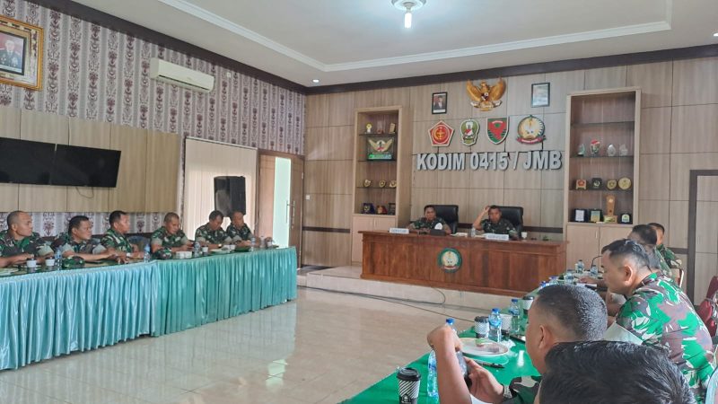 Dandim 0415/Jambi Pimpin Rapat Kesiapan Peringati HJK TNI AD/ FOTO : IST