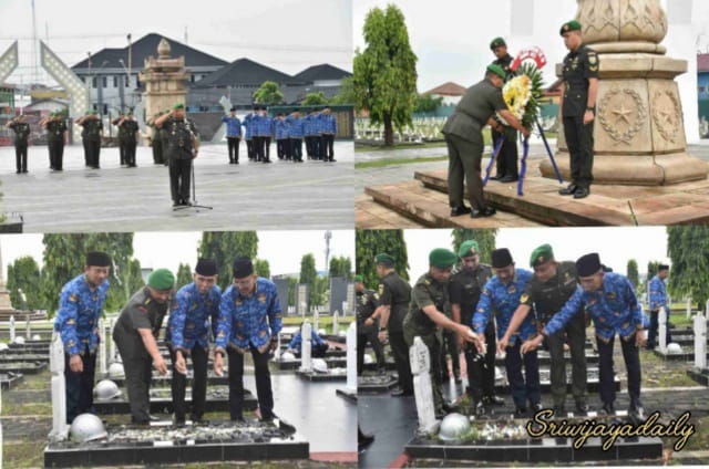 Peringati HUT Ke - 72 Dinas Penerangan TNI AD, Pendam II/Swj Ziarah Rombongan di Taman Makam Pahlawan