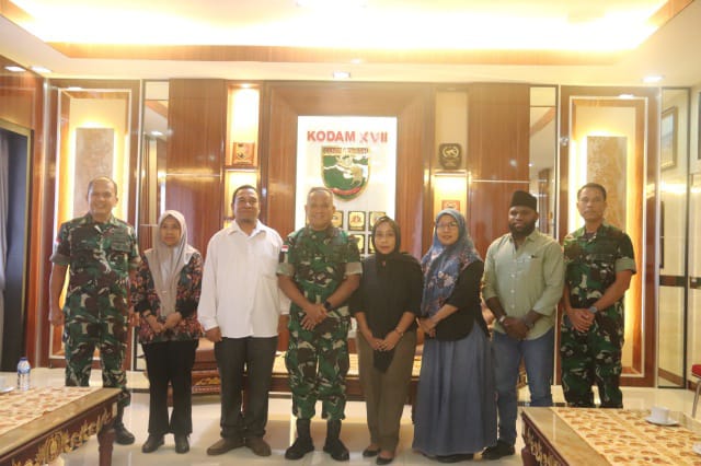 Pangdam XVII/Cenderawasih Terima Kunjungan Majelis Muslim Papua Di Makodam
