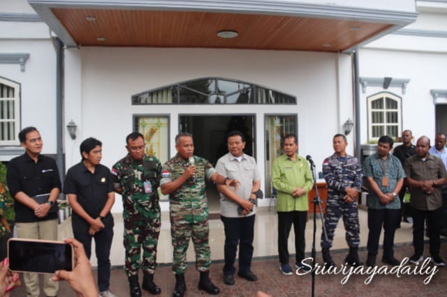 Pangdam XVII/Cenderawasih : TNI Membantu Polda Papua Dalam Mengamankan Situasi Dan Penegakkan Hukum