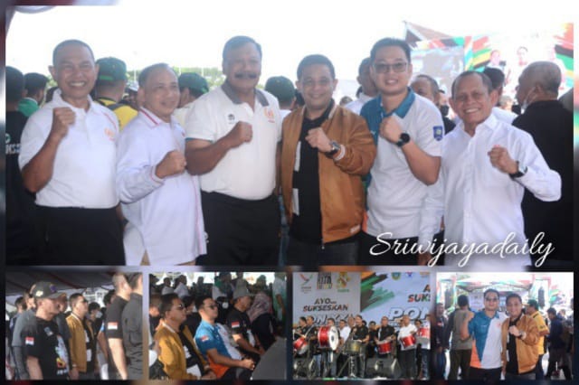 DOK : Ketum KONI Jambi Budi Setiawan (tengah pakai jaket) saat menghadiri Launching PON XXI/2024 Aceh-Sumut di Medan