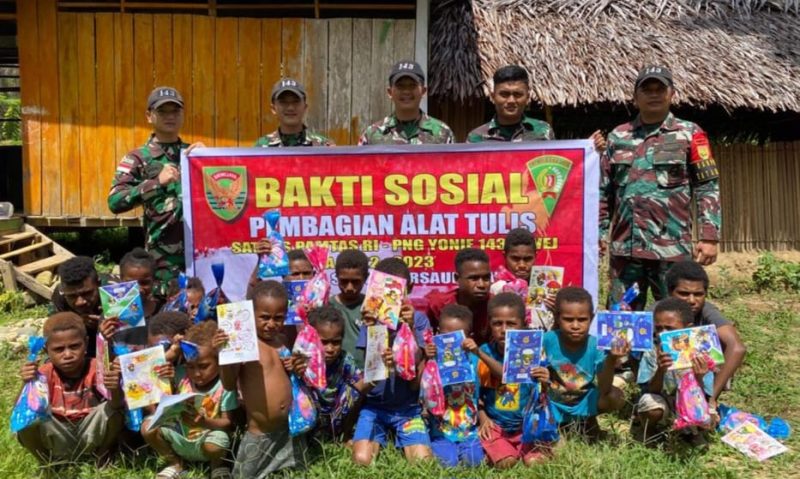Satgas Yonif 143/TWEJ Turut Ciptakan Generasi Hebat Di Pedalaman Papua/ FOTO : Dok. Pendam II Sriwijaya