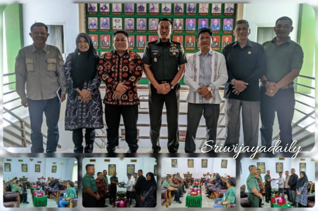 Kasrem 042/Gapu Kolonel Inf Ali Aminudin menerima audiensi Komisioner Komisi Informasi Provinsi Jambi di Makorem 042/Gapu Kamis (2/2/2023)/ FOTO : Dok. Penrem 042/Gapu