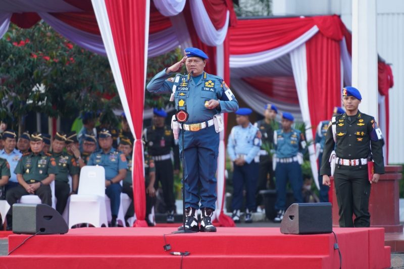 FOTO : Panglima TNI Laksamana TNI Yudo Margono, S.E., M. M./IST