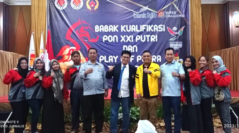Ketum KONI Prov Jambi Budi Setiawan (jaket kuning) Optimis Cabang Catur Jambi Lolos Ikut Pada PON XXI Sumut Aceh/swjdaily
